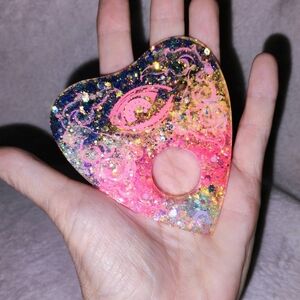 Multicolor Heart-Shaped Decorative Tray